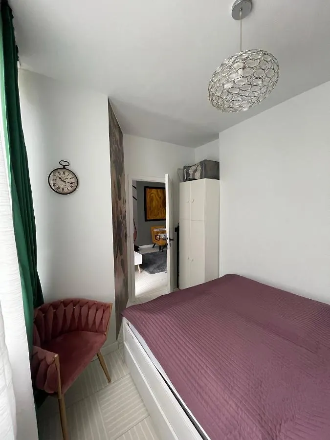Ferienwohnung Bright: Flat With Balcony - Kitchen - Free Parking Berlin 0*,